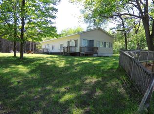 5809 W Deren Rd, Ludington, MI 49431