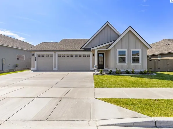 2817 Avrio Ave, Richland, WA 99354