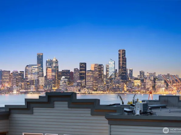 2349 Harbor Avenue SW #701, Seattle, WA 98126