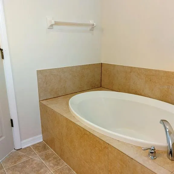 1105 Windton Oak Dr — Photo 22