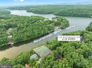 122 Dogwood Dr, Cross Junction, VA 22625