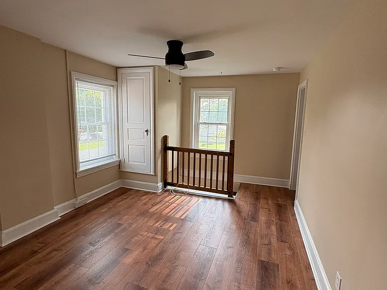 41 S Main St — Photo 10