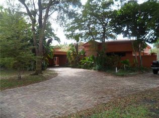 11030 SW 54th St, Fort Lauderdale, FL 33328