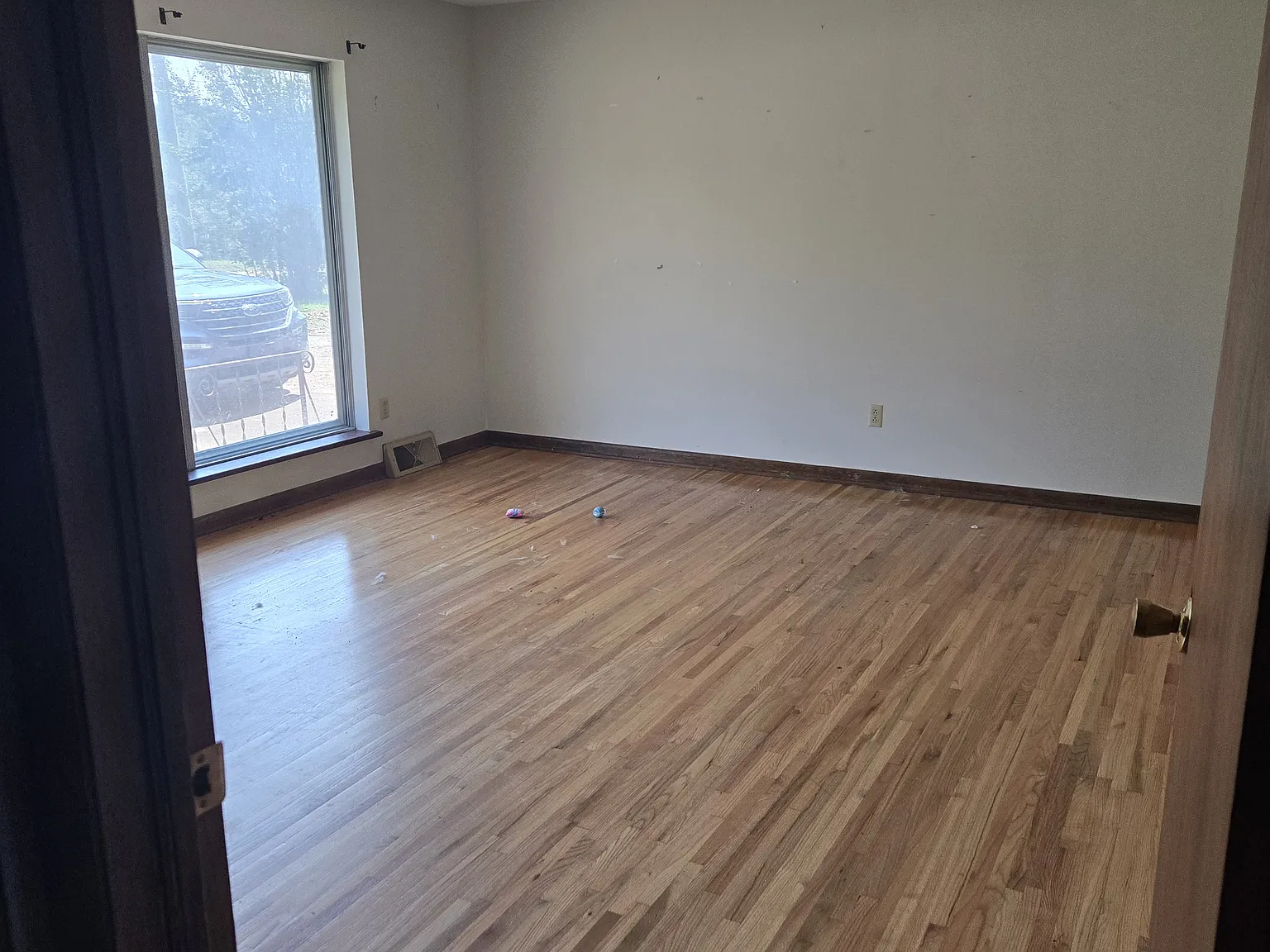 2 bed, $1,600 — Photo 4