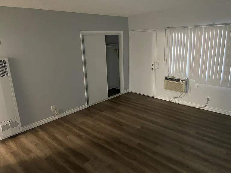 832 Azusa Ave #10 — Photo 8