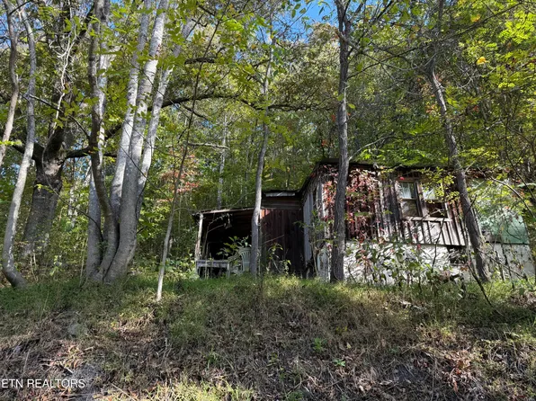 1971 Demory Rd, La Follette, TN 37766