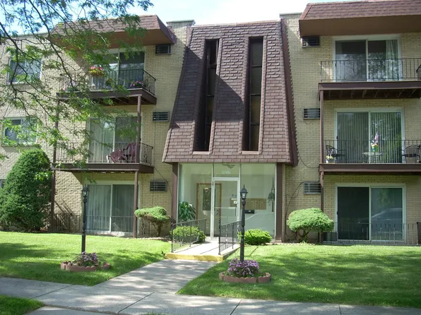 5706 W 129th St #2A, Crestwood, IL 60445