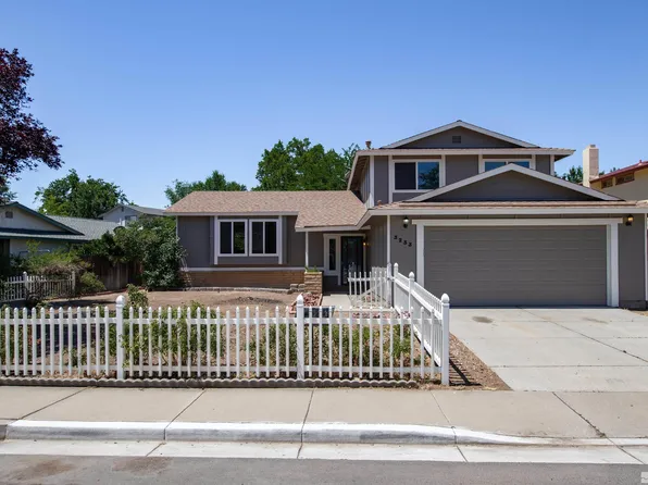 3233 Bunker Hill Ln, Sparks, NV 89431