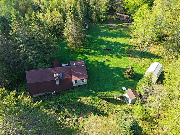 3rd image of 79308 Lewis Rd