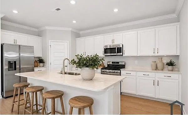 302 Allene Way — Photo 11