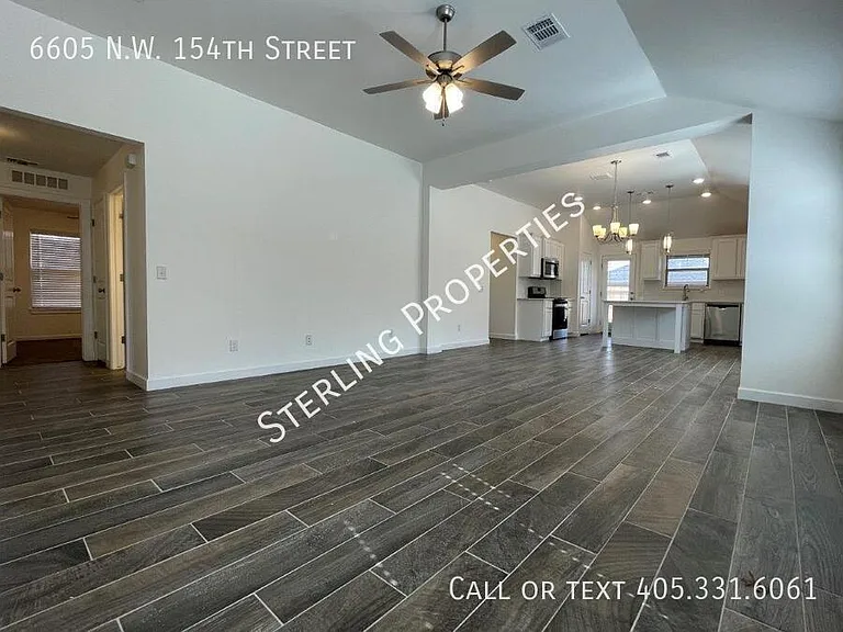 6605 N West 154th St — Photo 3