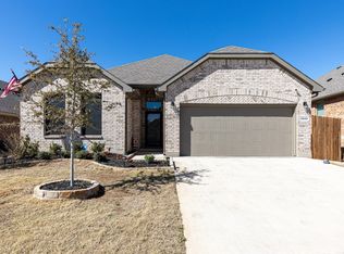 1840 Ruffian Rd, Granbury, TX 76049