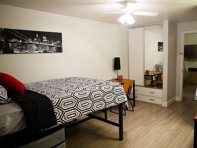 Capri Apartments at Eugene — Photo 15