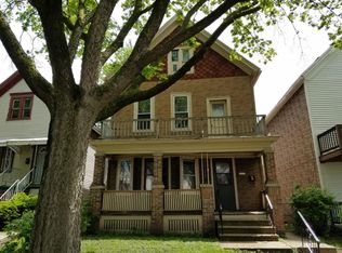 2462 S 12th St, Milwaukee, WI 53215