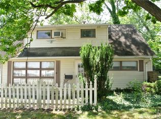 844 Graham Rd, Cuyahoga Falls, OH 44221