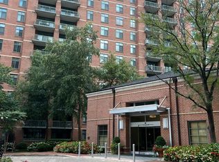 11700 Old Georgetown Rd UNIT 606, North Bethesda, MD 20852