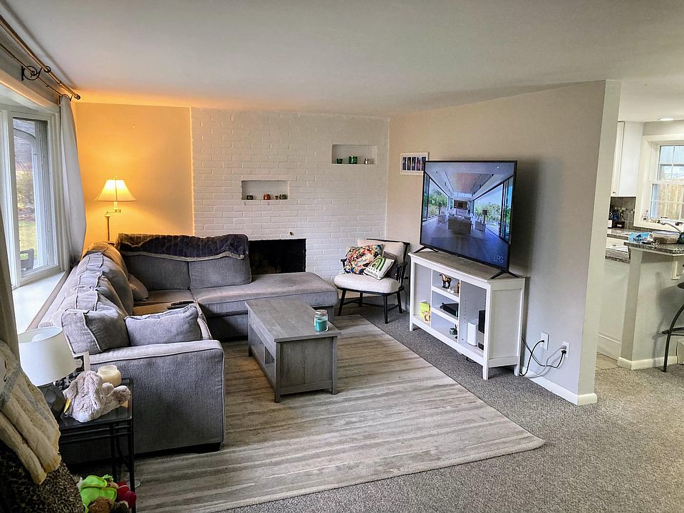 39 Hemlock Dr, Natick, MA 01760 Zillow