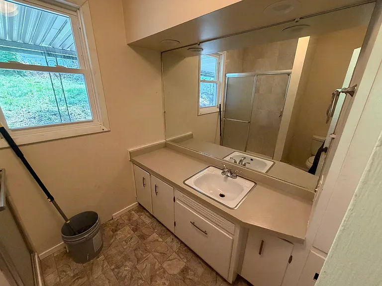 175 Dana St #1 — Photo 10