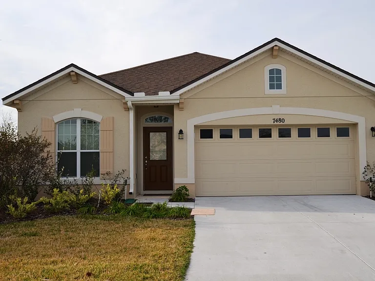 7480 Azalea Cove Cir — Photo 1