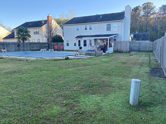 2nd image of 1028 Emory Pl