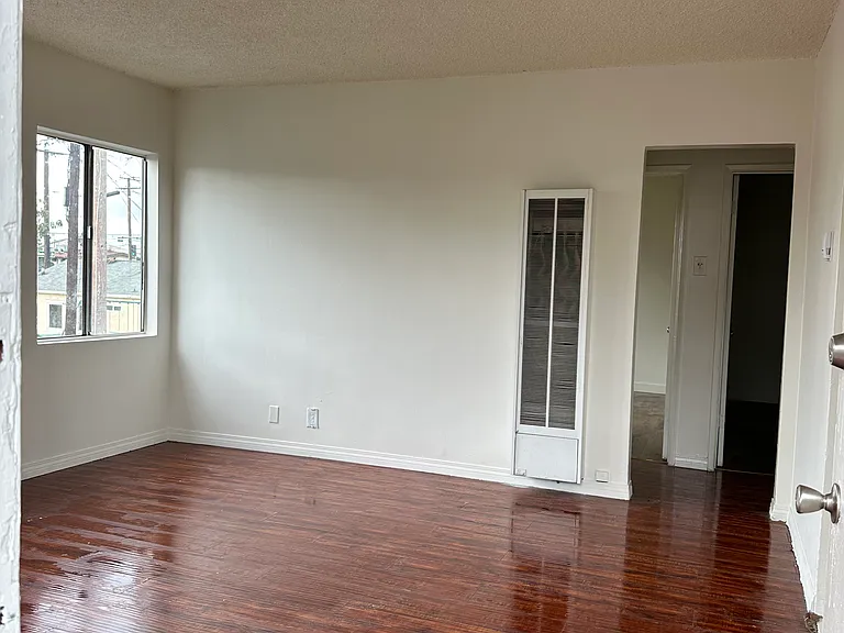 1248 S Greenwood Ave #4 — Photo 7