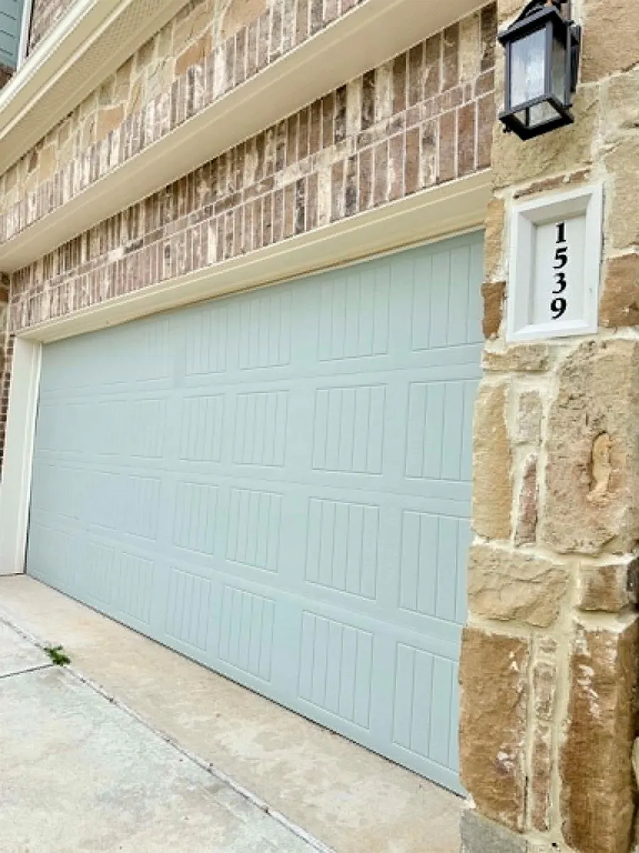Building Photo - 1539 Crystal Stream Dr