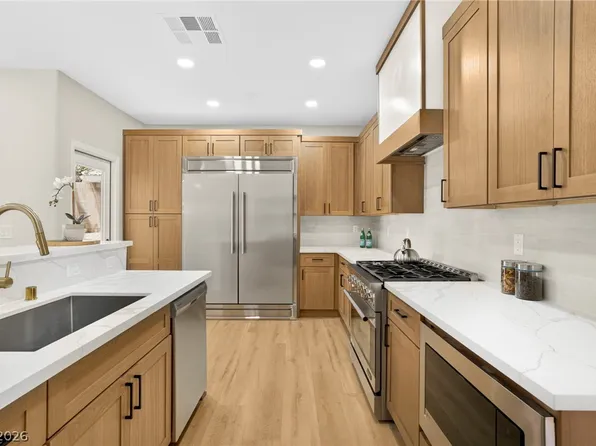 8902 W Katie Ave, Las Vegas, NV 89147