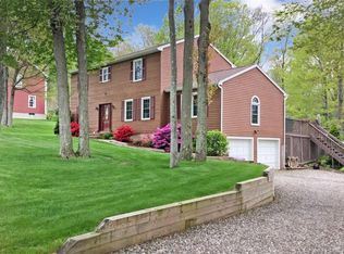 8 Old Sawmill Dr, Beacon Falls, CT 06403