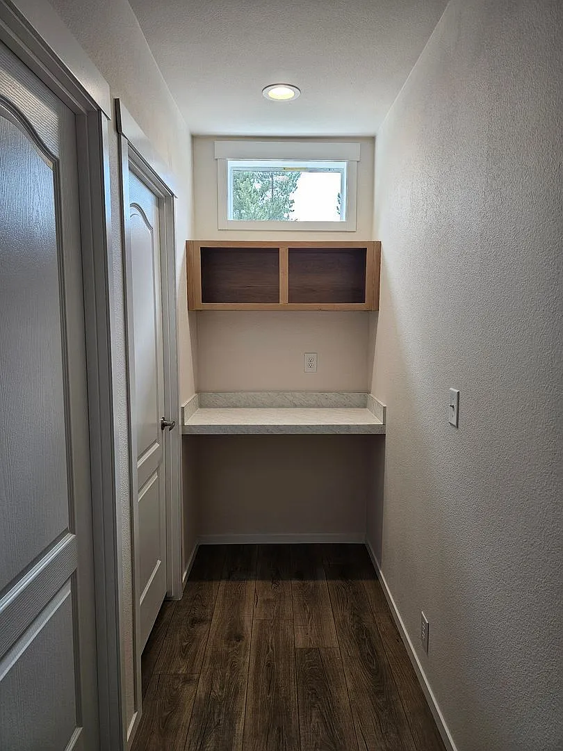 2404 Empire Loop, La Grande, Oregon 97850 — Photo 4