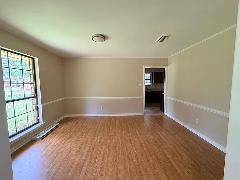 5047 Town North Dr — Photo 5