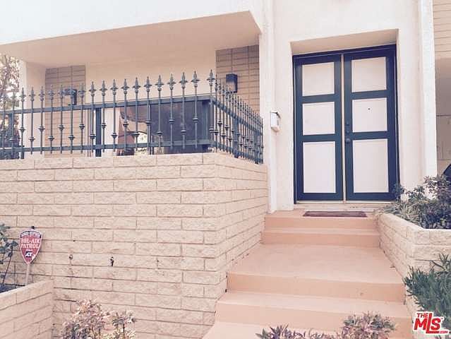 2nd image of 1317 S Saltair Ave