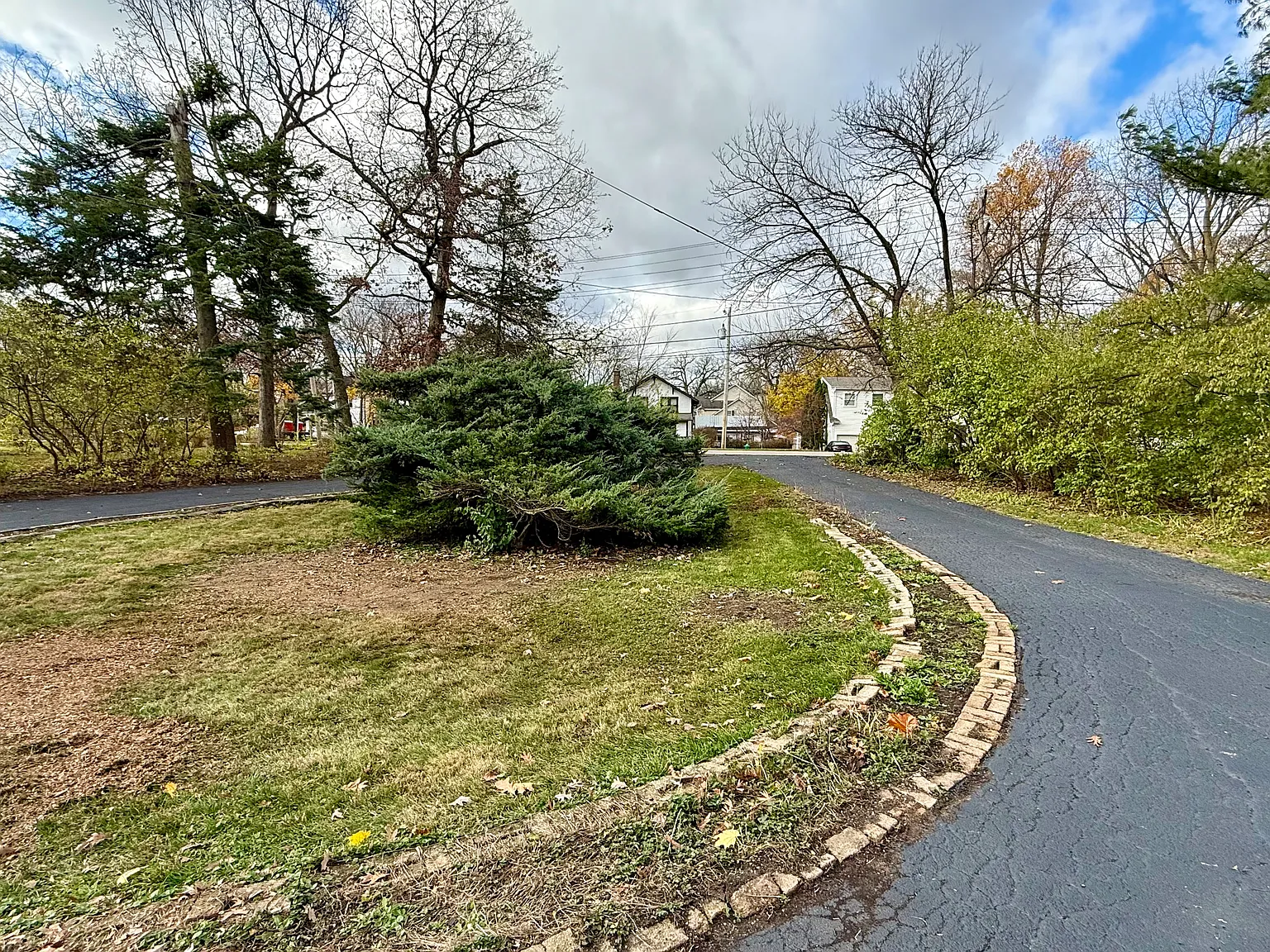 3 bed, 2622 sqft, $3,600 — Photo 4