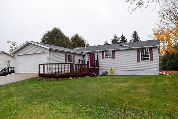 1st image of 827 Galley Pl