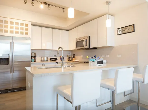999 SW 1st Ave #20, Miami, FL 33130
