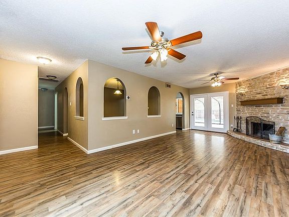 5th image of 3800 Timberline Dr