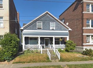 315 18th Ave E, Seattle, WA 98112