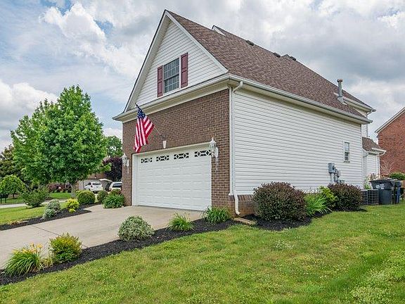 4th image of 2264 Blackmoor Park Ln