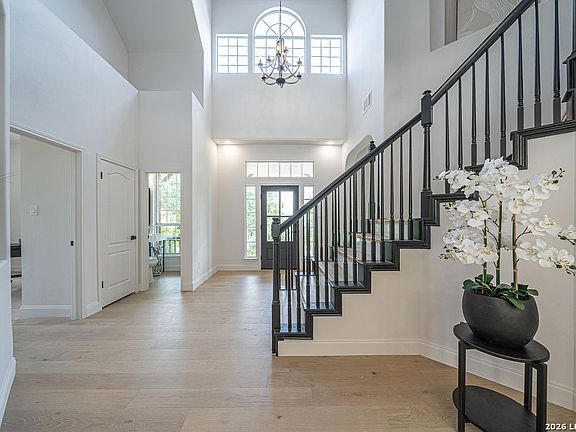 3rd image of 25815 ECHO TERRACE ST