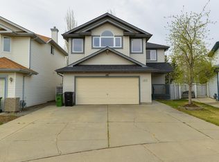 1215 Ormsby Ln NW, Edmonton, AB T5T 6R2