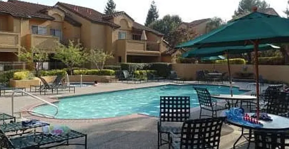 805 Watson Canyon Ct #16