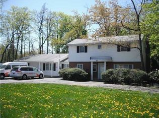 749 N Main St, Spring Valley, NY 10977