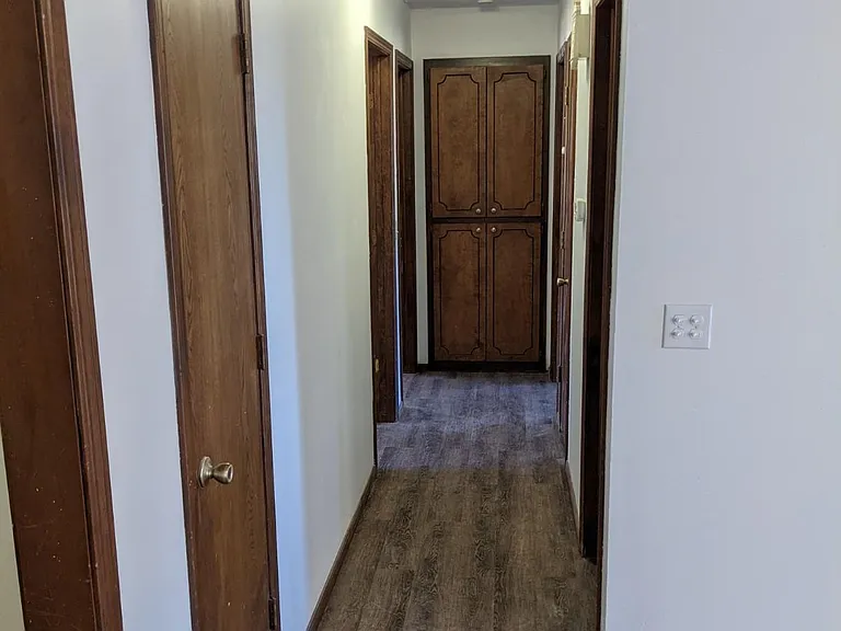 1426 S Saint Marys Ave — Photo 16