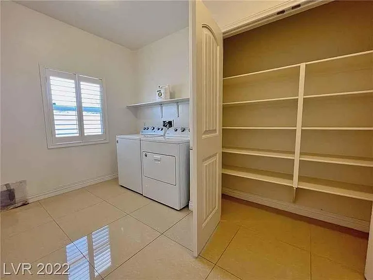 4608 Bear Island Ct — Photo 10