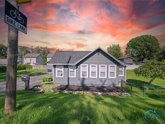 5542 N Summit St, Toledo, OH 43611