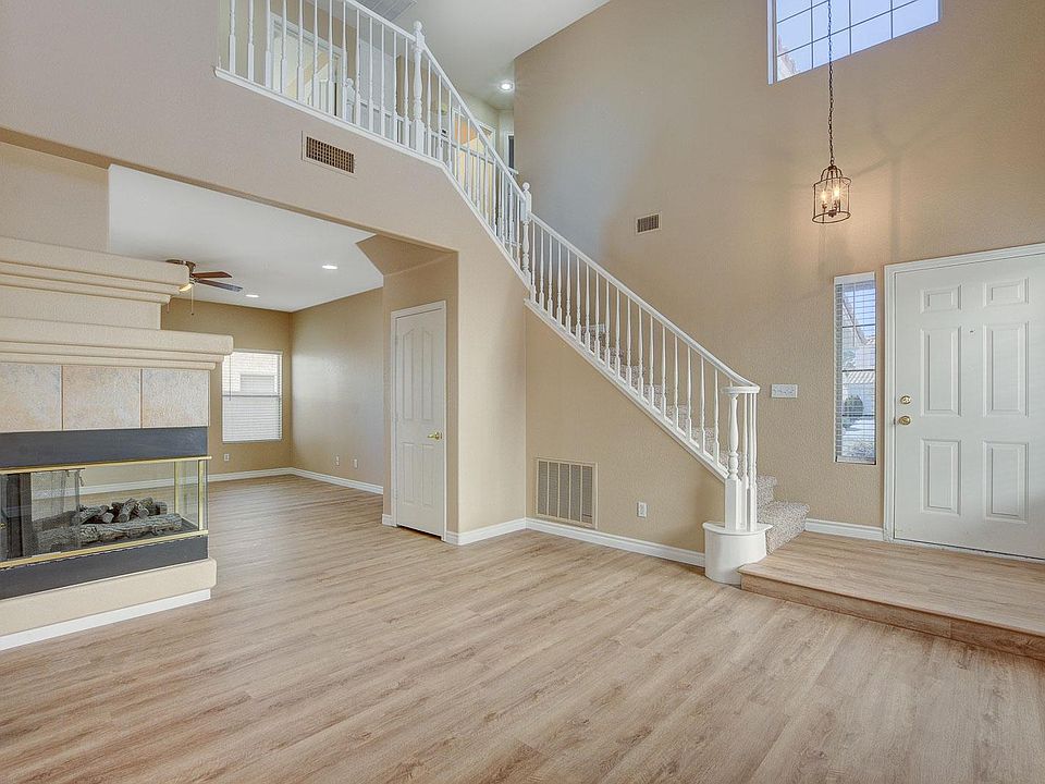 1st image of 3710 Grand Viewpoint Ct
