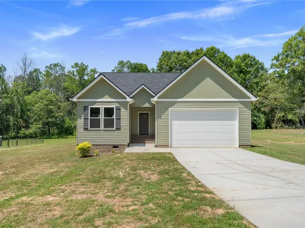 408 Burrell St, Pendleton, SC 29670