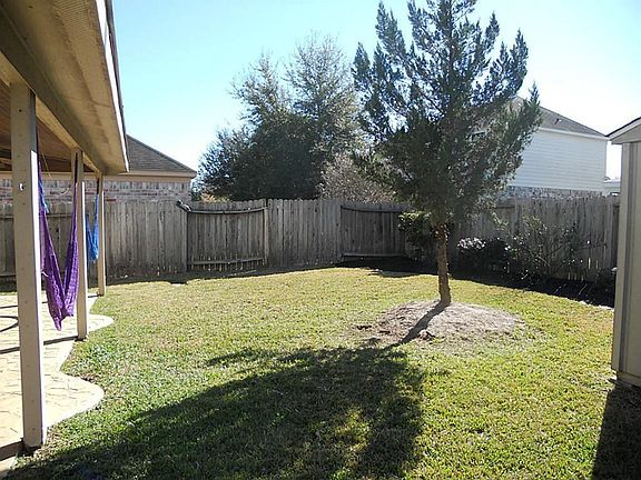 4th image of 12110 Hawthorne Hill Cir