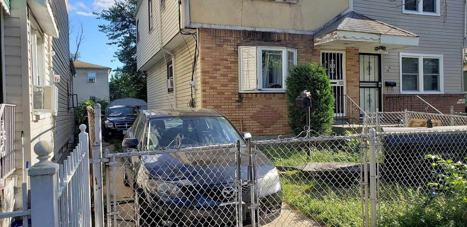 15044 Foch Blvd photo 1
