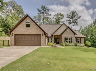 4127 Malvern Hill Dr, Northport, AL 35473