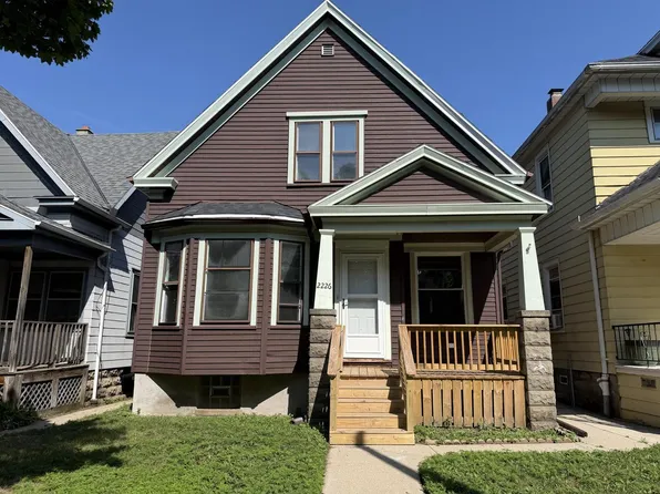 2226 S 30th STREET, Milwaukee, WI 53215